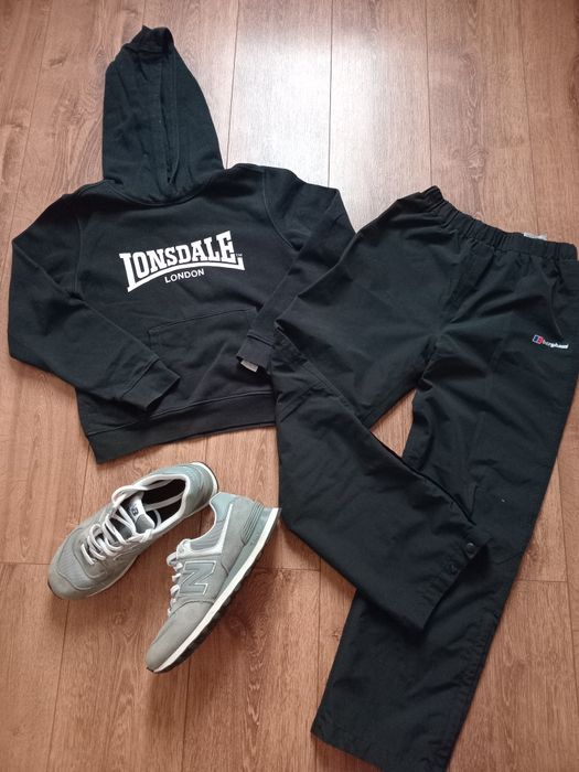 Світшот Lonsdale, штани berghaus, кросівки new balance 42 розміру.