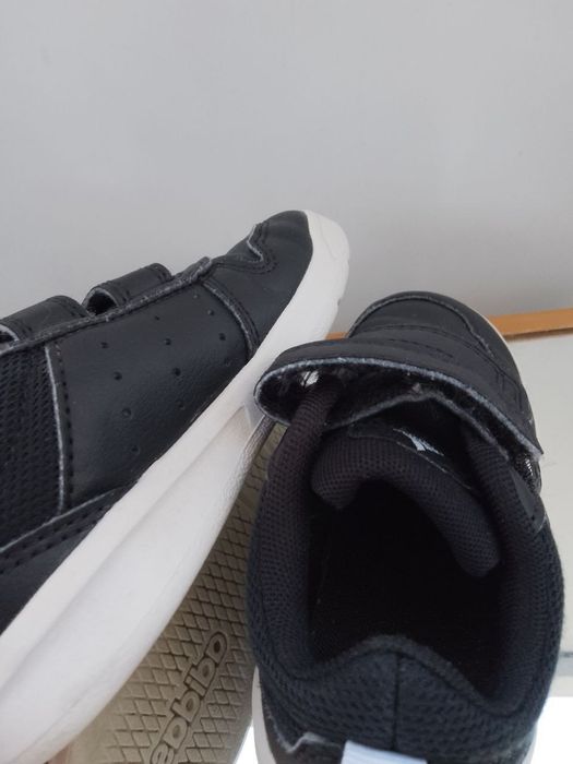 Кросівки 25 розмір ,adidas