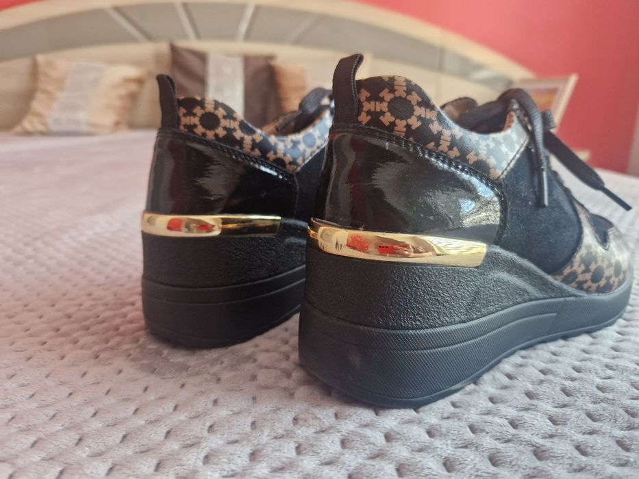 Buty damskie, rozm. 37