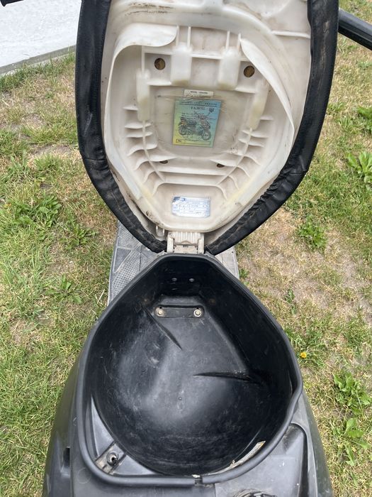 Скутер Suzuki v50