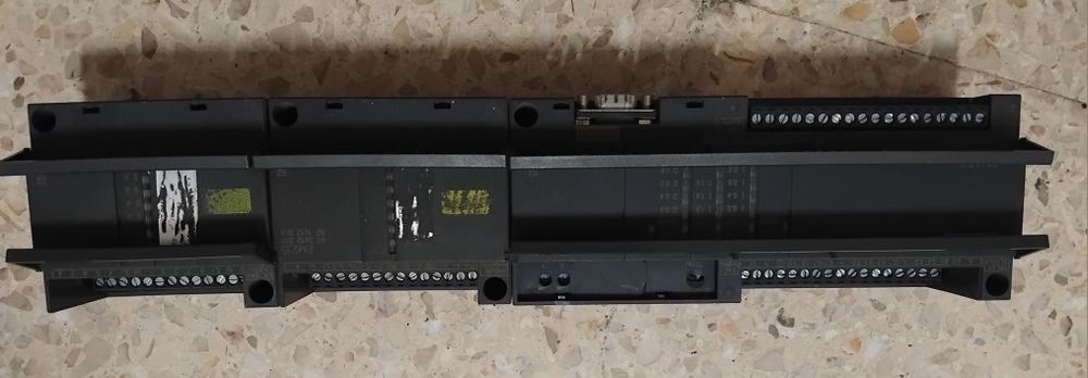 PLC  Siemens  S7-200