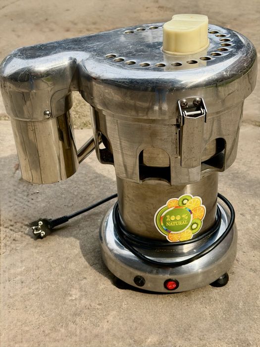 Продам соковижималку Hurakan HKN-CFV90 професійну б/у