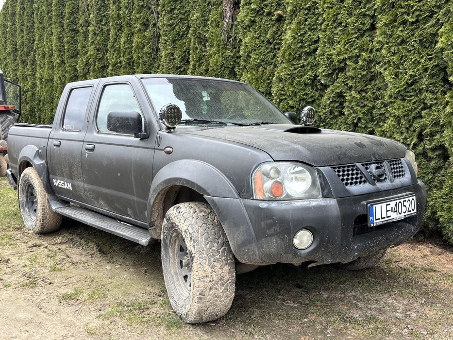 Nissan Navara silnik 2.7 terano 2004