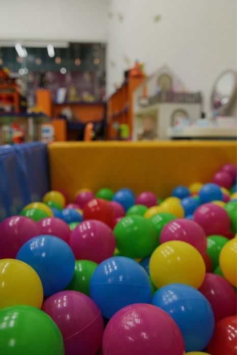 Продам батут та сухий басейн