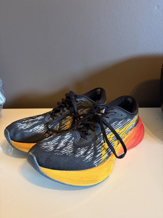 ASICS Novablast 3 - 44,5