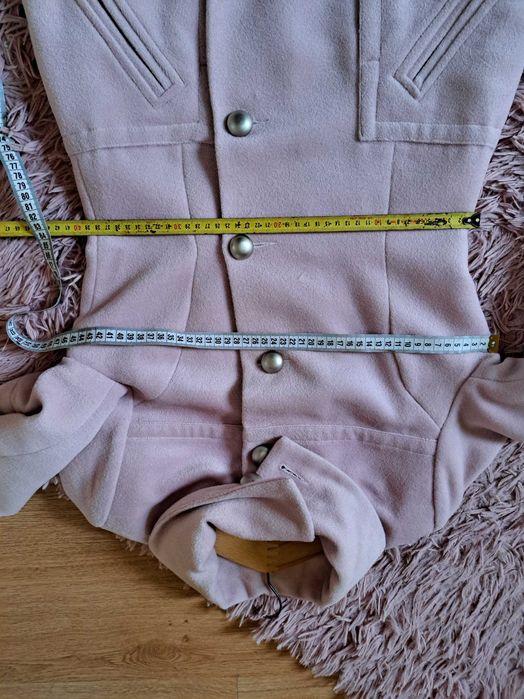 Płaszczyk różowy roz. S LM feminine wear