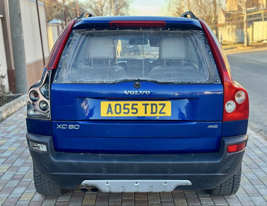 Volvo Xc90 2,4 Дизель Автомат 4х4