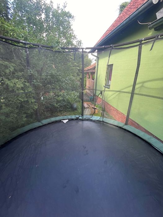 trampolina jumpking