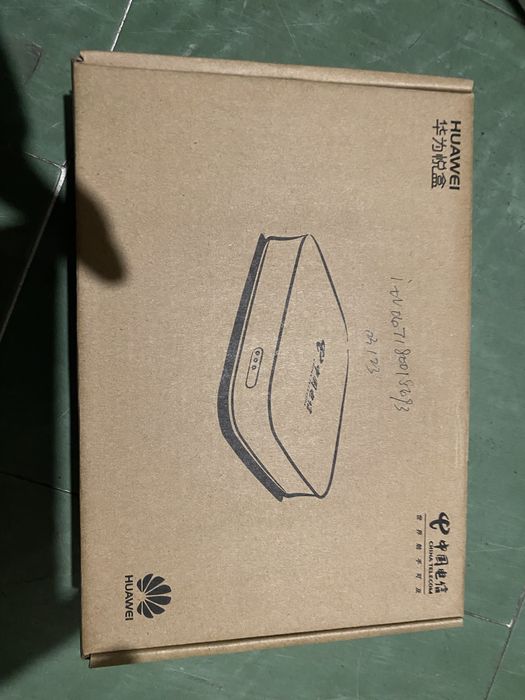 TV приставка Huawei Android