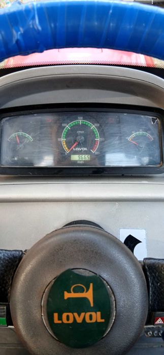 Трактор LOVOL TB454