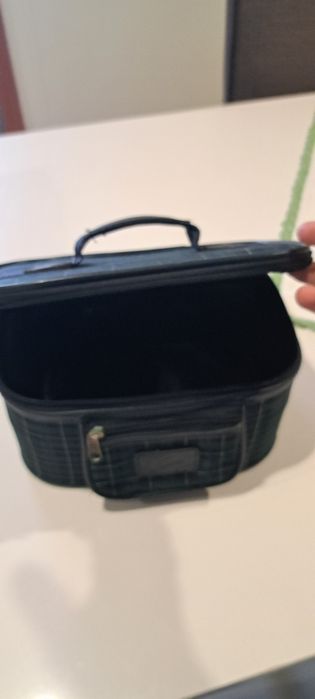 Mala de mão para levar champô desodorizante maquilhagem edc.