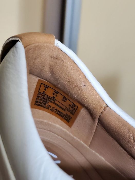 Clarks
Снікерcи Un Maui Lace 261401684 Бежевий