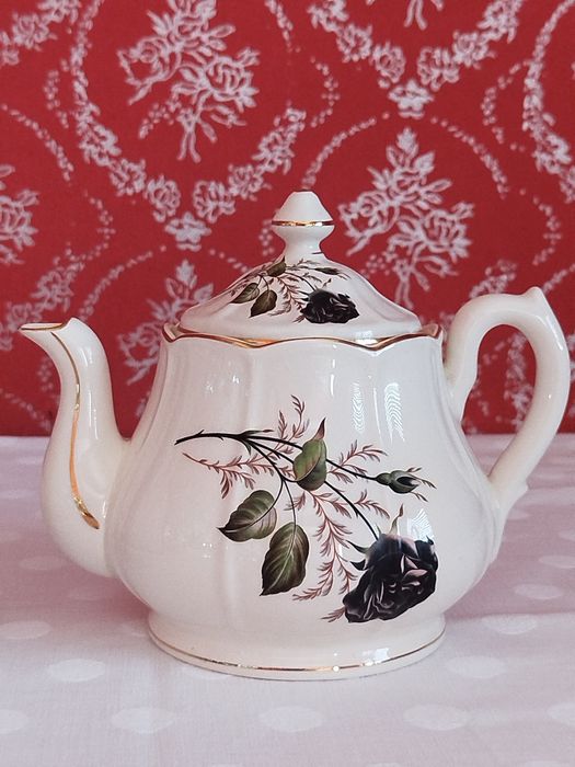 Serviço de jantar em Porcelana 1958 Rosa Negra