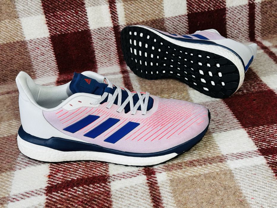 (Оригінал) нові чоловічі кросівки Adidas Solar Drive , розмір 43