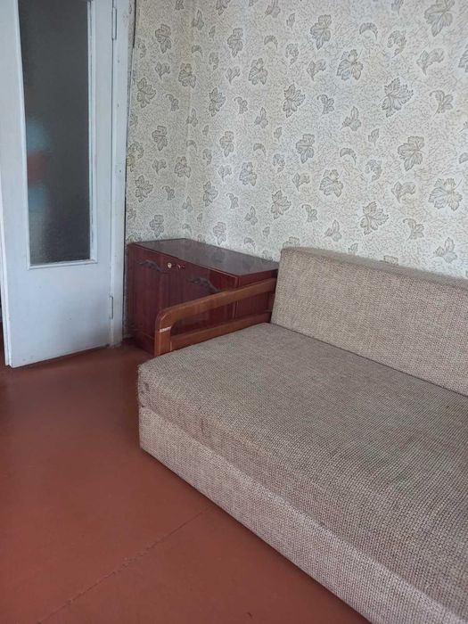 Продам 1 кімнатну квартиру