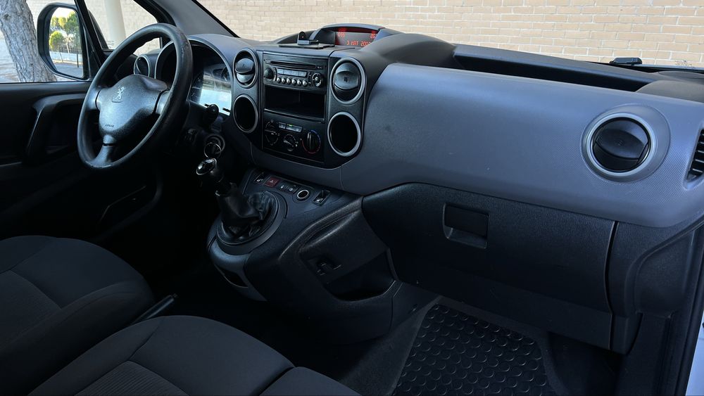 Peugeot Partner 1.6 hdi 3 lugares