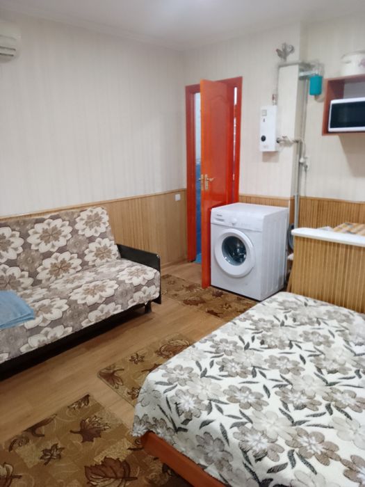 Студия, 1 -я Слободская, 17А,угол пр. Центральный, 1/1, 3 кровати доку