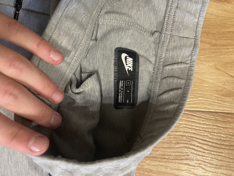 Штани Nike tech fleece