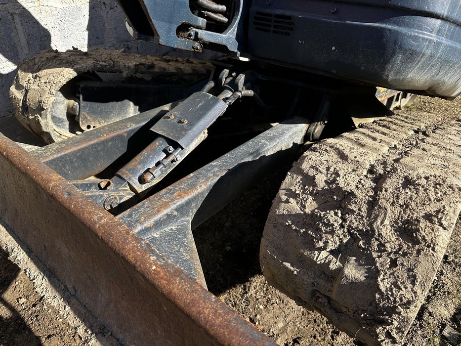 Kubot U25-3 2.5t 100% sprawna.