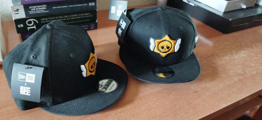 Bonés novos tamanho único