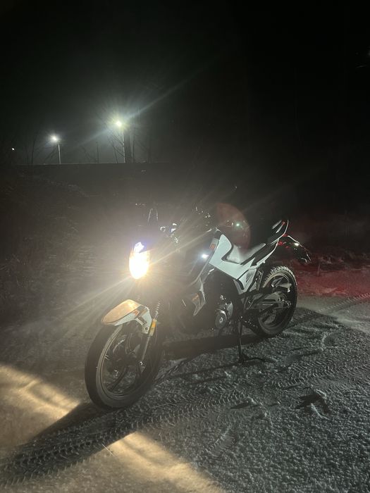 Мотоцикл Spark sp200 r30