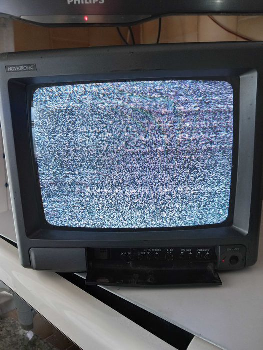 Tv cores analogica