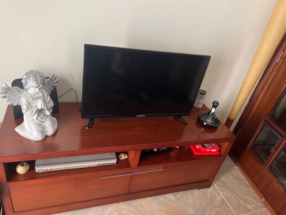 Móveis de sala em bom estado