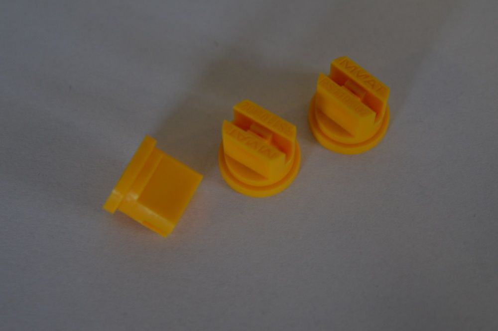 Dysza rozpylacz płaskostrumieniowy RS 110/02 MMAT