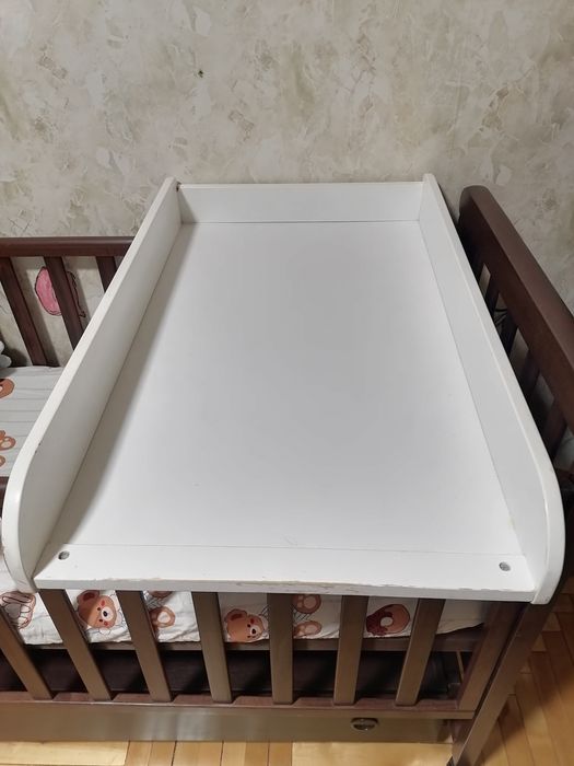 Пеленальна дошка