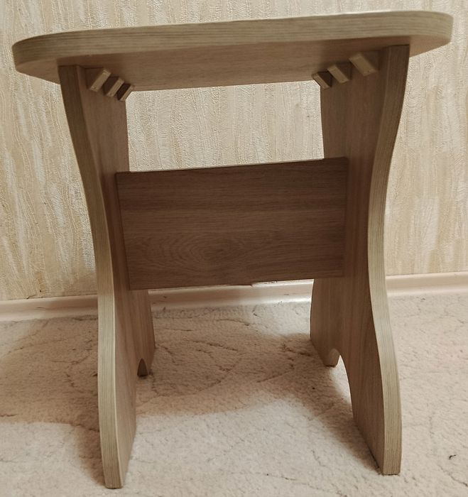 Продаю табурет, стул из ДСП