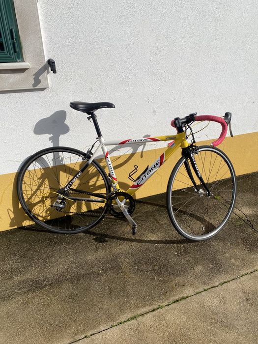 Bicicleta de estrada Gitane