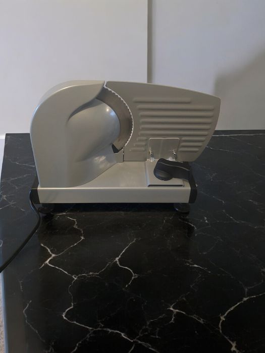 Krajalnica elektryczna do mięsa i sera jak Nowa 0-15mm 150W Ostba