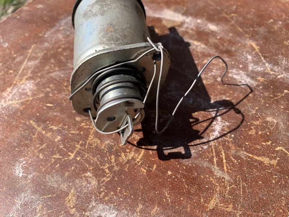 Втягивающее реле стертера на Ваз 2101-2107