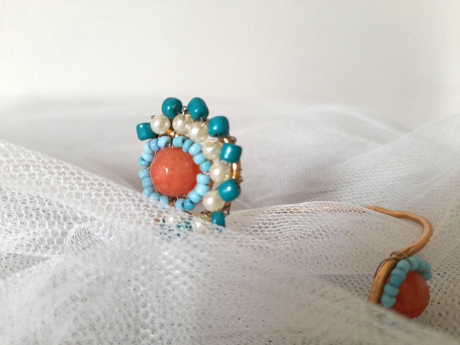 Bracelete chique peça única coral e turquesa