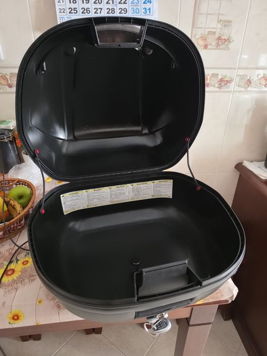 Top case Givi em óptimo estado