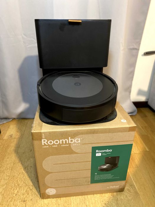 iRobot Roomba j7+ Clean Base – używana kilka razy, faktura
