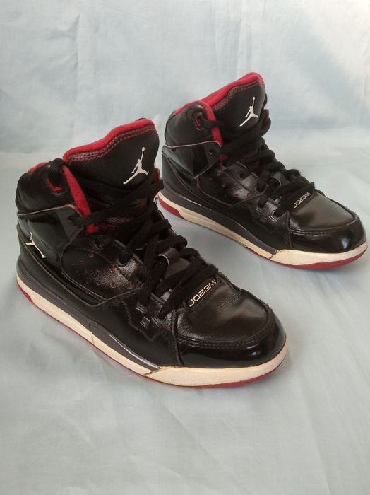 31р Jordan кросівки