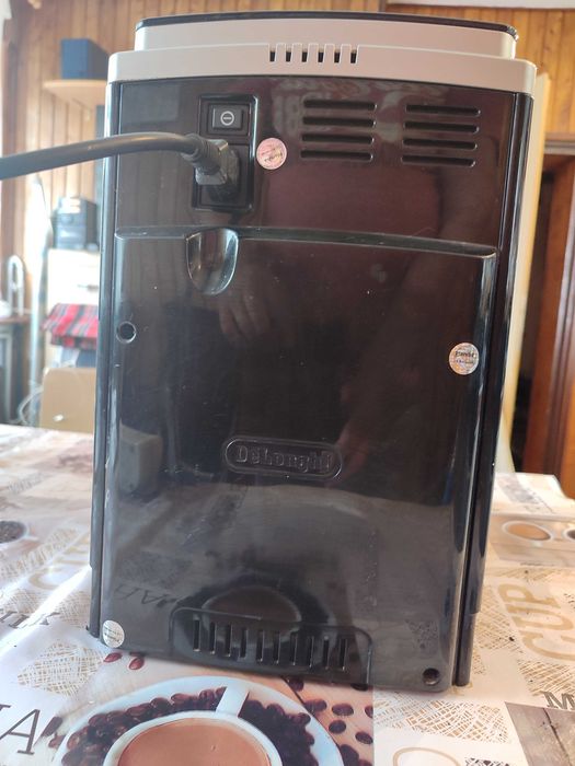 Ekspres Delonghi ECAM25.120.SB