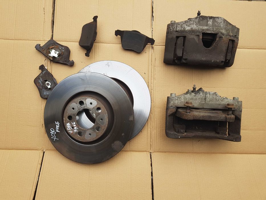 VOLVO XC90 Zaciski Zacisk Przód MAŁE Tarcze Komplet Cylinderek RADOM