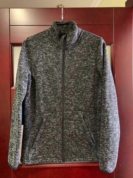 Флісова кофта Mountain Warehouse S (нова)
