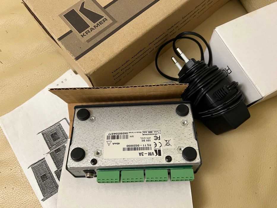 Kramer VM-3A гальванічна розв'язка активна з підняттям звуку на +18 dB ...