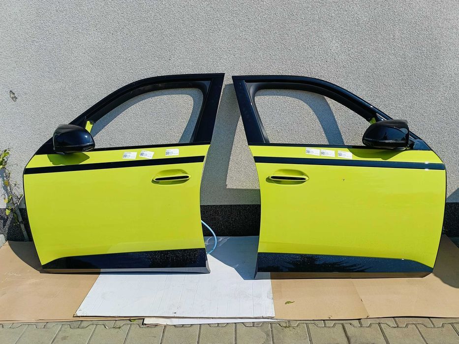 Двери передние задние правые левые BMW XM G09 разборка