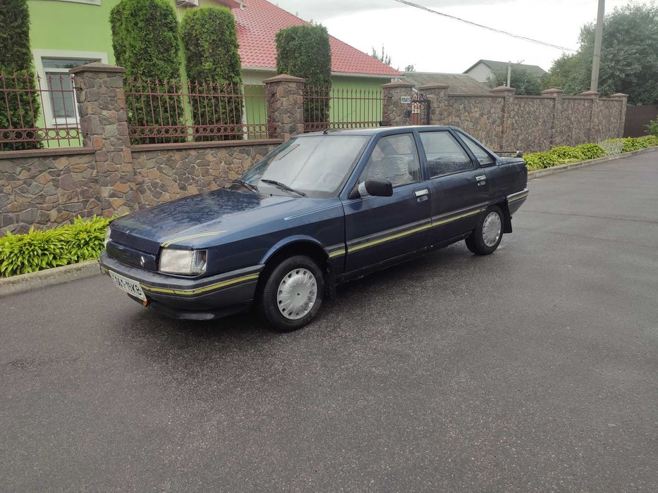 RENAULT 21 1.7 бензин