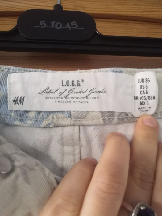 Beżowe szorty / krótkie spodenki w kwiaty (H&M, 36), shorts