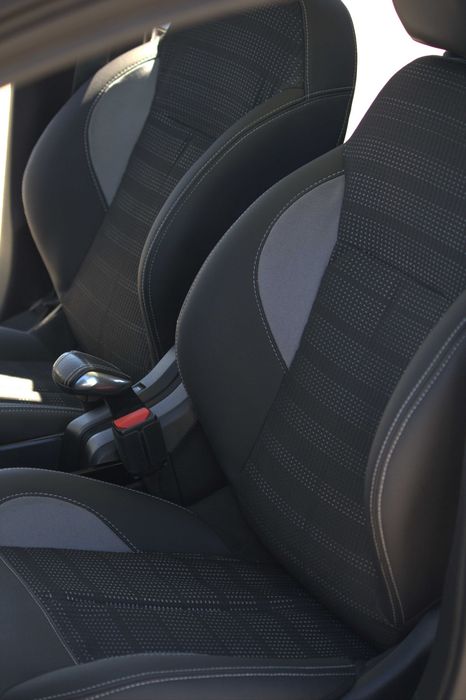 Peugeot SUV 2008 Allure 1.6  do ano 2016 — photo 5