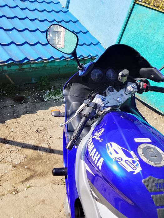 YAMAHA YZF 600R синий