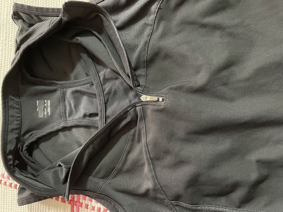 Top Nike Dry-fit M preto