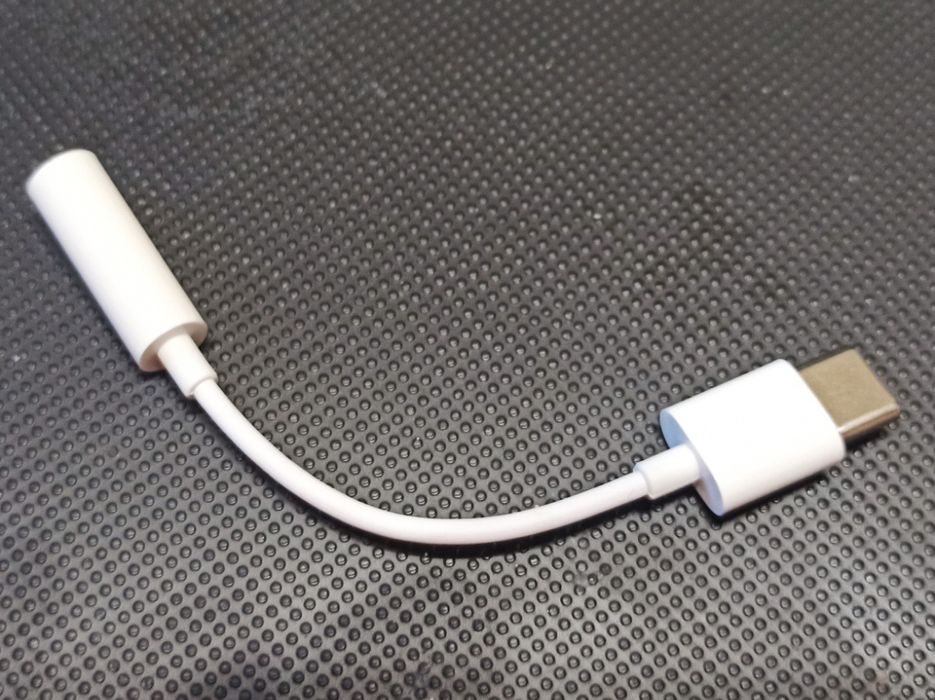 Adaptador USB-C --> Audio Jack 3.5mm Mic In (dois modelos disponíveis)