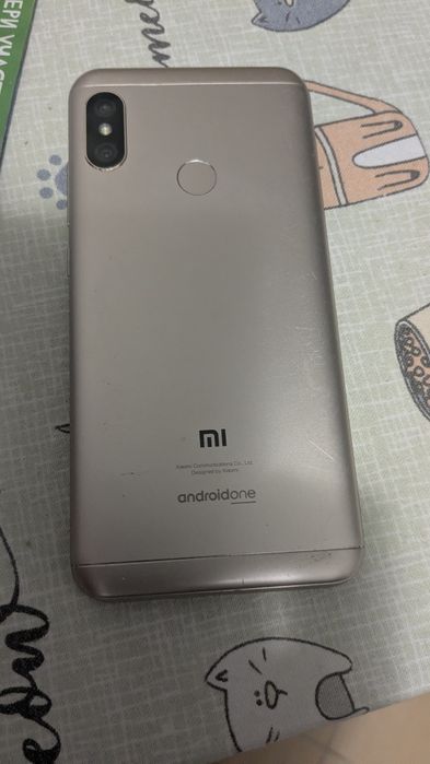 Xiaomi Mi A2 Lite 4/64GB (Оригинал) + Чехол в подарок