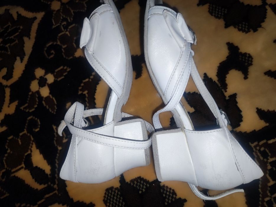 Туфлі для бальних танців